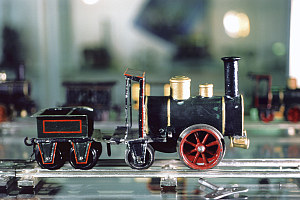 Historisches Lokomotiv-Modell "Storchenbein"